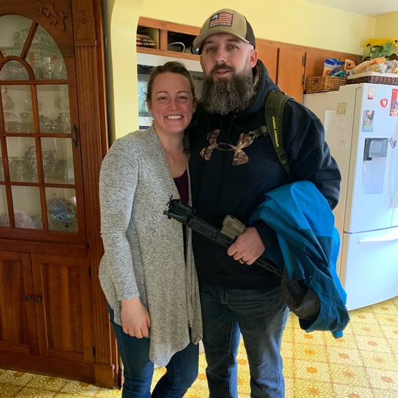 Meet your Posher, Laryn - Picture 1 of 1